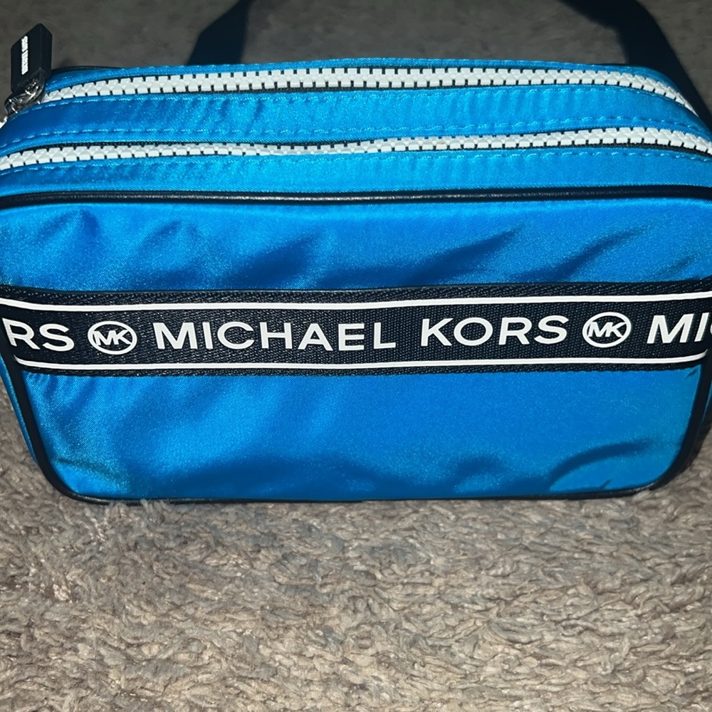 Michael kors purse camera - Picture 6 of 9